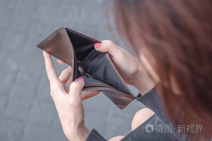 tp钱包空投币骗局_钱包多了空投币_钱包里空投的币如何交易